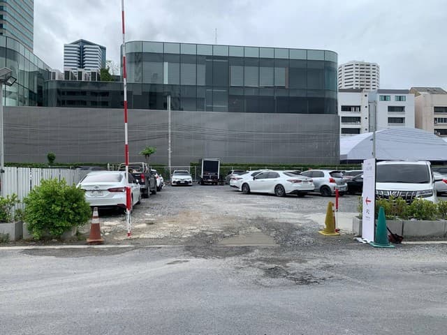 ขายที่ดิน 202 ตร.วา บางนาสวยมากๆ บางนา กม.3 ทำเลทอง ใกล้ รพ.ไทยนครินทร์ ถมแล้ว รูปแปลงสี่เหลี่ยมสวย ZB067 - image 2