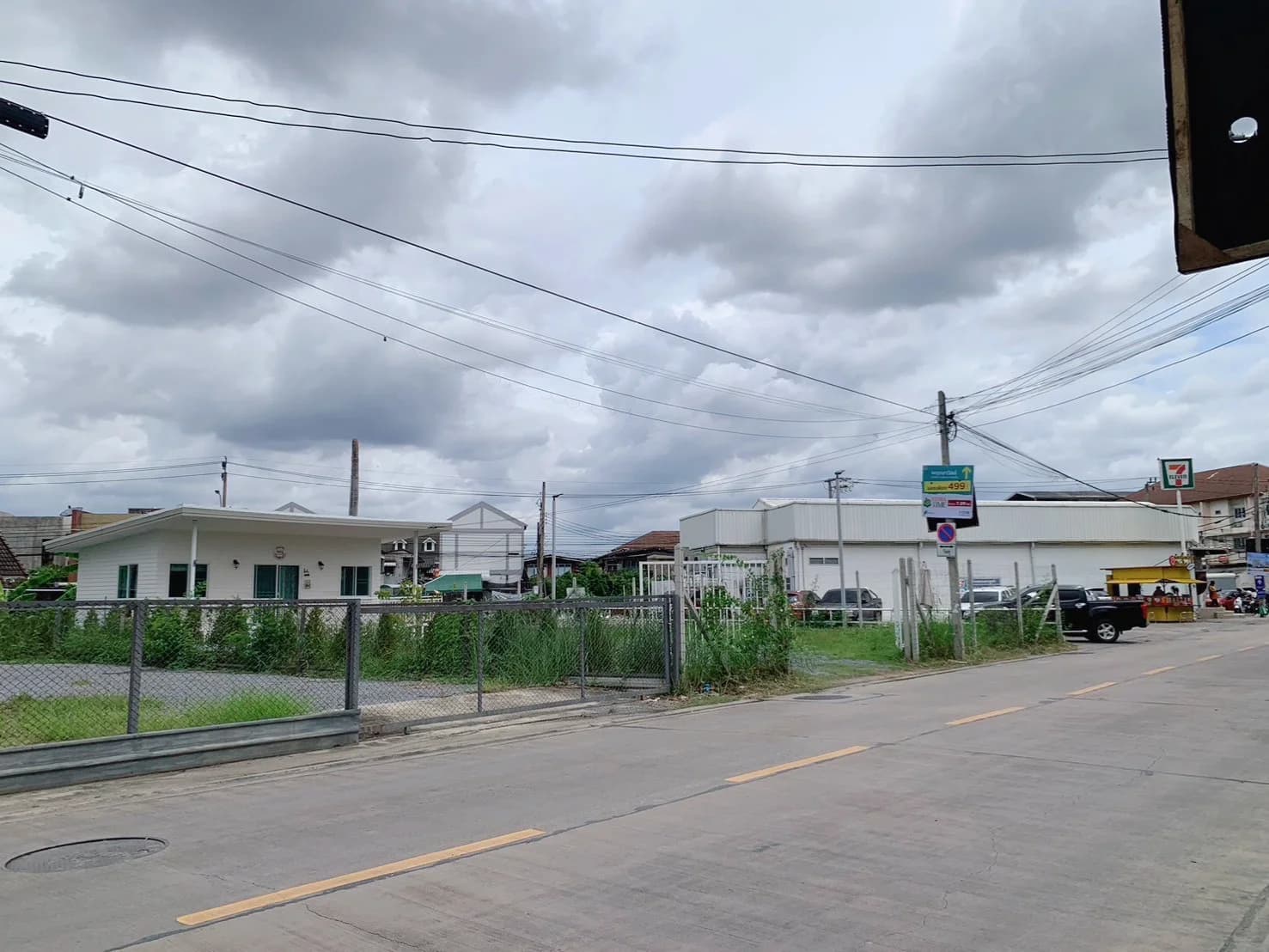 ขายที่ดินถมแล้ว 100 วา รามอินทราซอย 5 ทำเลดี ใกล้เซ็นทรัลรามอินทรา รถไฟฟ้าสายสีชมพู ZB121 - image 3