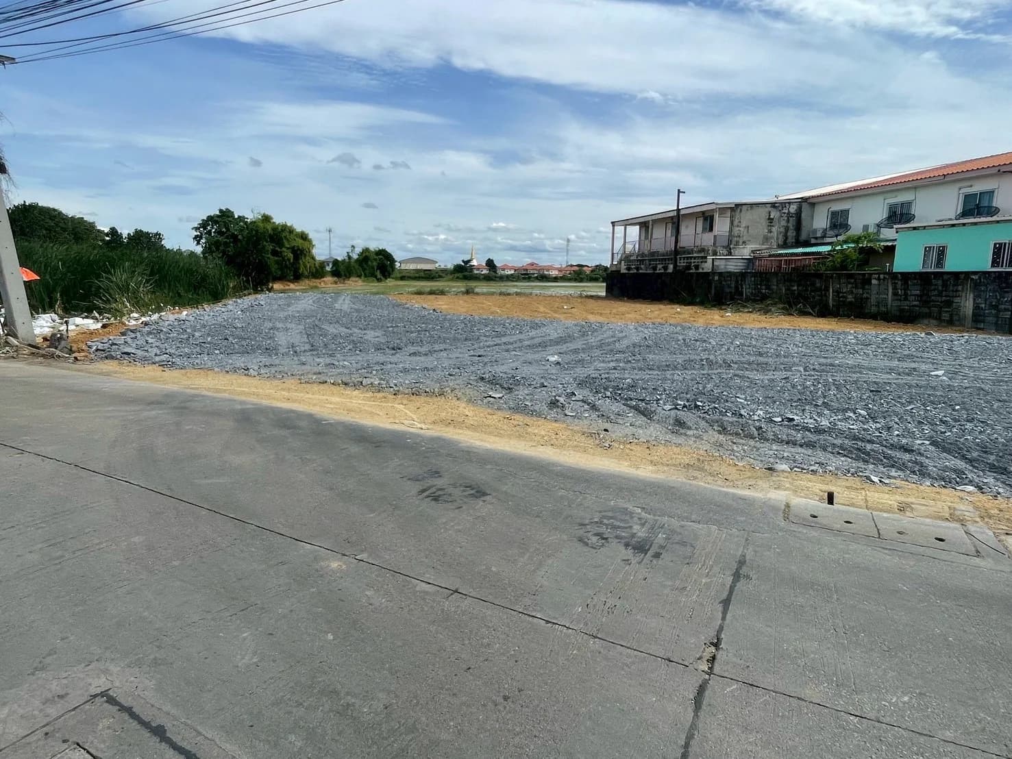 ขายที่ดินสวยถมแล้ว 316 วา ซอยกระทุ่มล้ม9 ทำเลทองย่านกระทุ่มล้ม-อ้อมน้อย เข้า-ออกได้จากหลายเส้นทาง - image 4