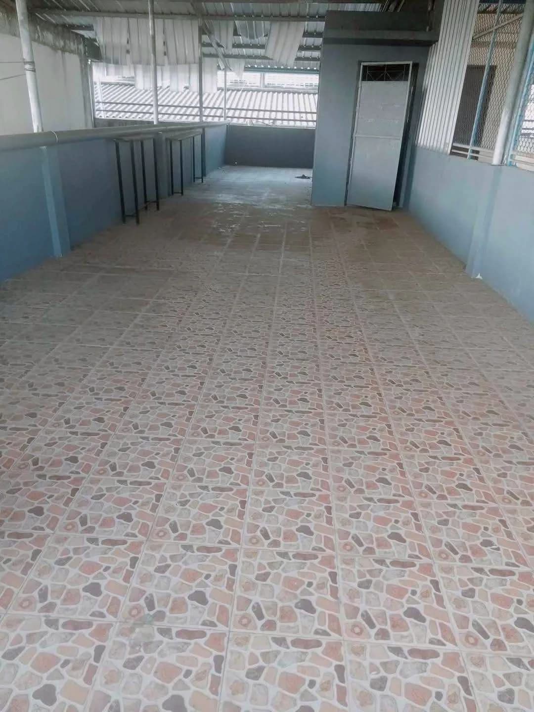 ขายอาคารพาณิชย์ 3 ชั้นครึ่ง 19 ตารางวา ซอยศรีวิชัย20 ใกล้โรงพยาบาลสุราษฎร์ธานี เมืองสุราษฎร์ธานี ZST214 - image 3