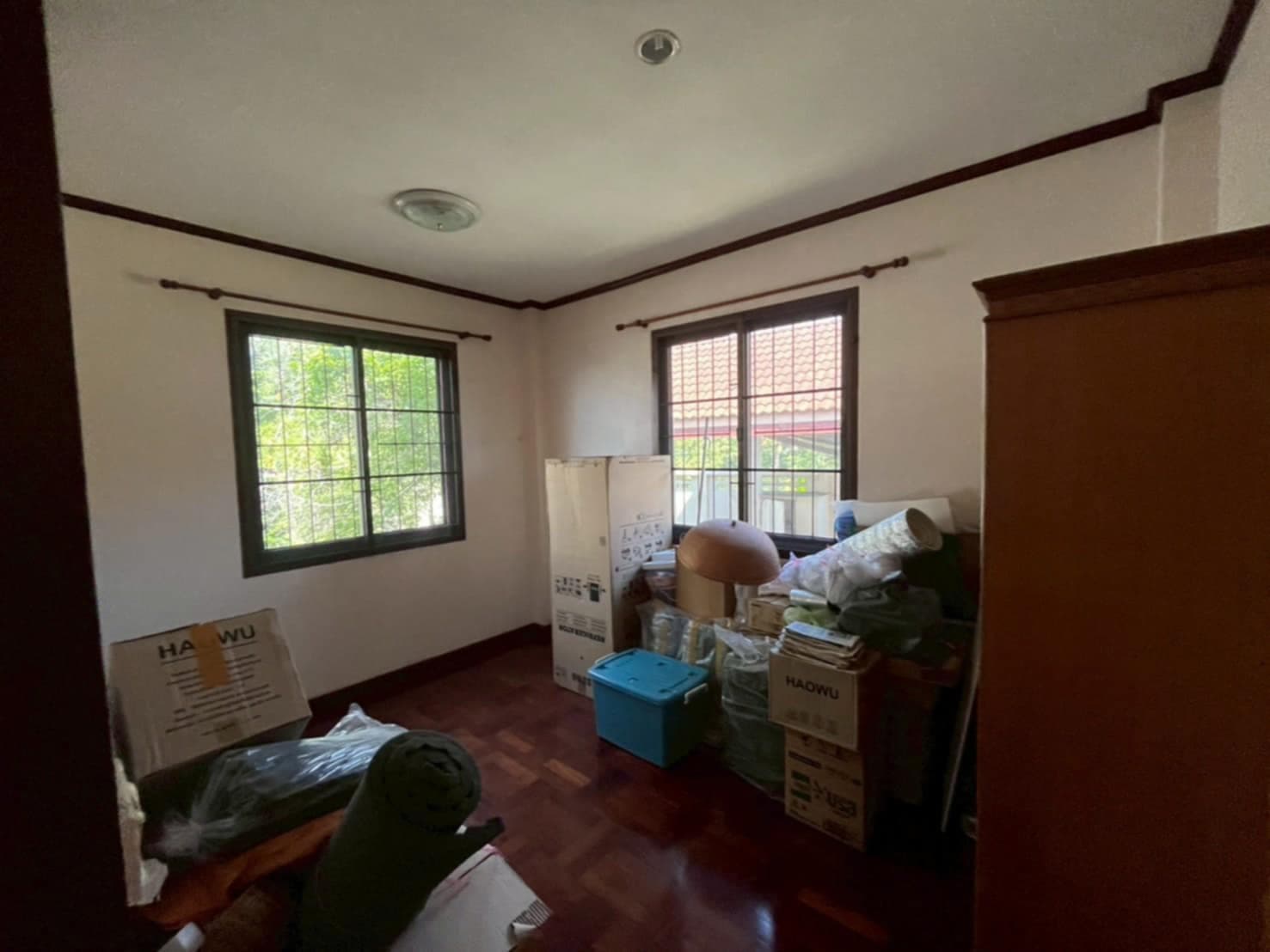 ขายบ้านพร้อมที่ดิน 386.4 ตร.วา ทำเลดี พระสมุทรเจดีย์- ใกล้วัดคู่สร้าง ห่าง อบต.ในคลองบางปลากด เพียง 900 เมตร เดินทางสะดวก เชื่อมต่อสุขสวัสดิ์-ประชาอุทิศ - image 4