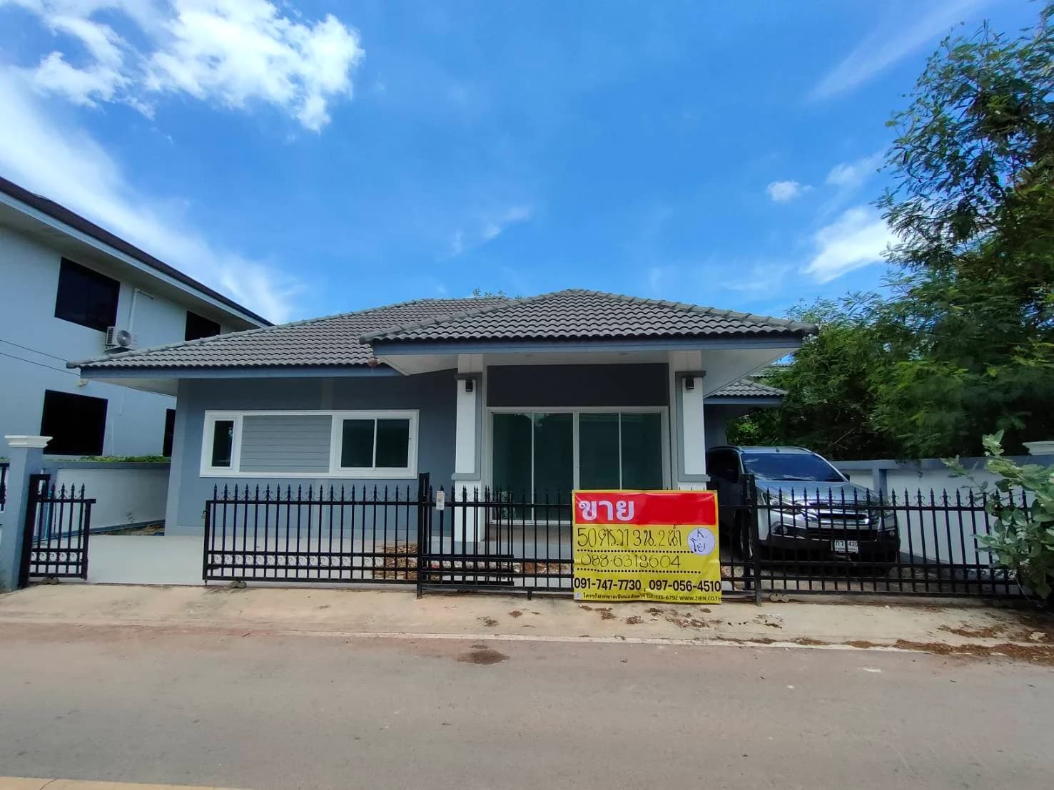ZSK048 ขายบ้านเดี่ยว พร้อมเข้าอยู่ ตำบลลาดใหญ่
